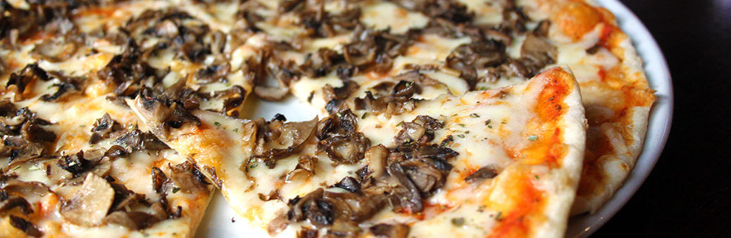 Пицца с грибами
