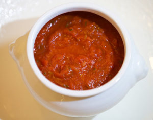 Томатный соус с чесноком рецепт