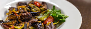 Теплый салат с баклажанами и мясом рецепт